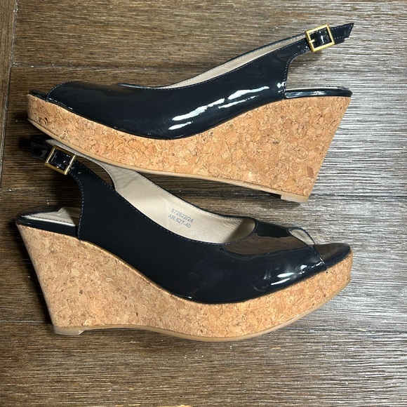 Boden patent leather cork wedges size 40 (8.5) - Picture 6 of 12